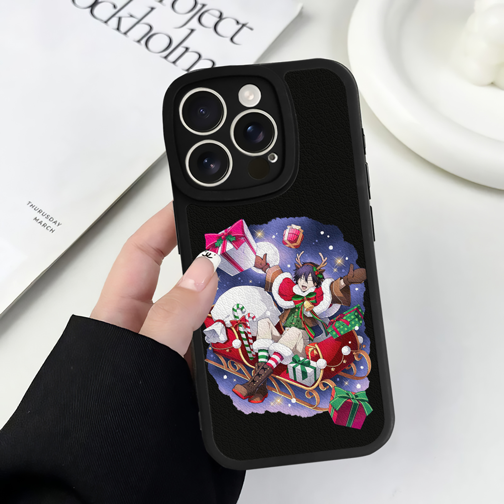 （画像用） 文豪ストレイドッグス Bungo Stray Dogs 【iPhone 16シリーズ対応】シリコンスマホケース（レザー調） 材質：シリコン